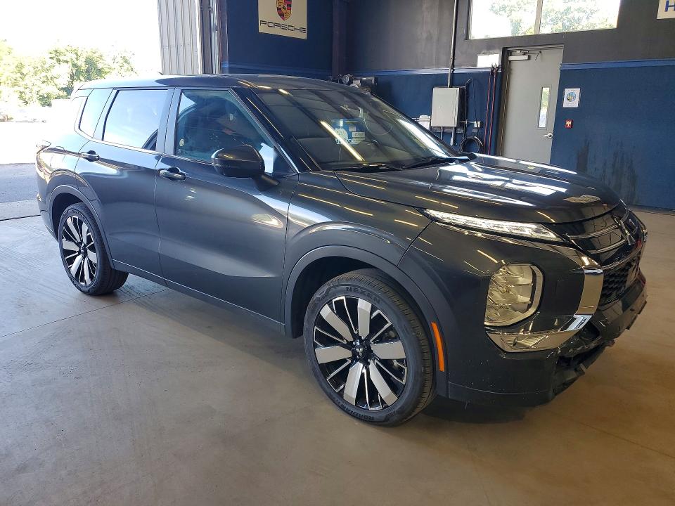 Продажа на аукционе авто 2025 Mitsubishi Outlander, vin: JA4J4VA89SZ016958, номер лота: 68668016