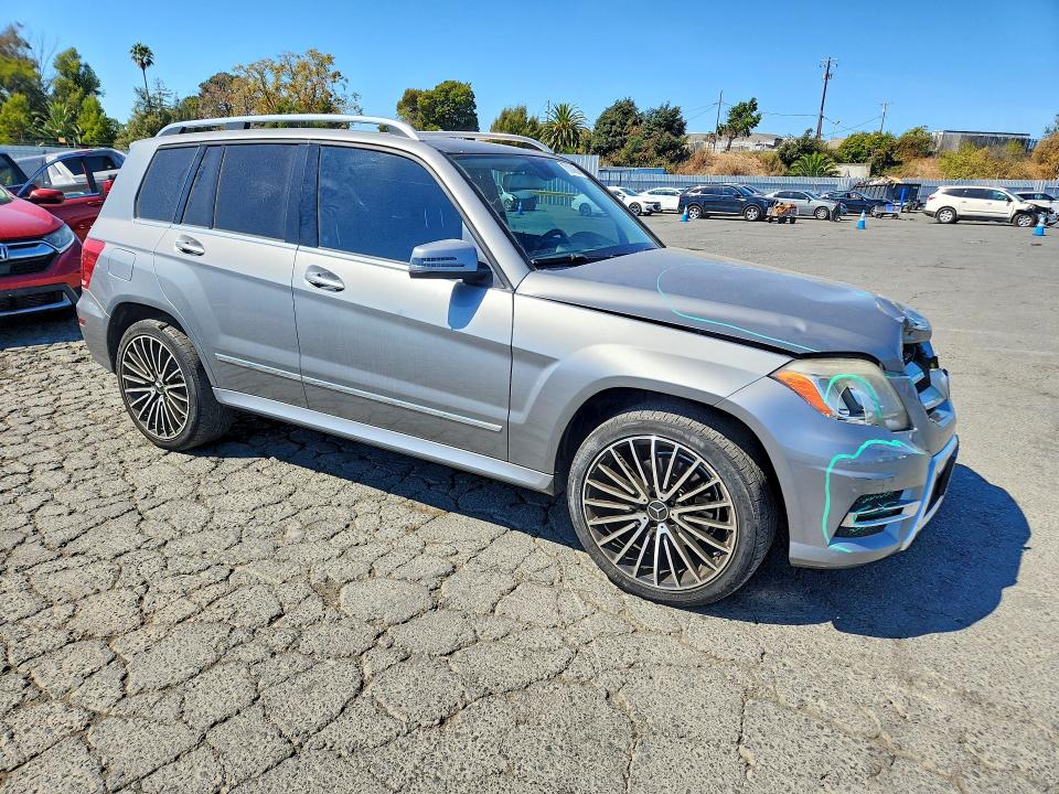 70104656 :رقم المزاد ، WDCGG8JB4EG303686 vin ، 2014 Mercedes-benz Glk مزاد بيع