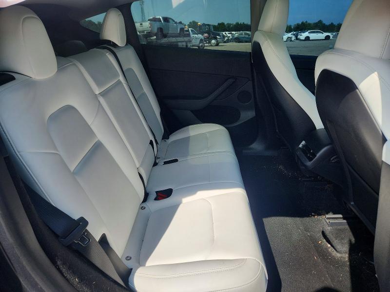 67361696 :رقم المزاد ، 7SAYGDEE3PF690500 vin ، 2023 Tesla Model Y مزاد بيع