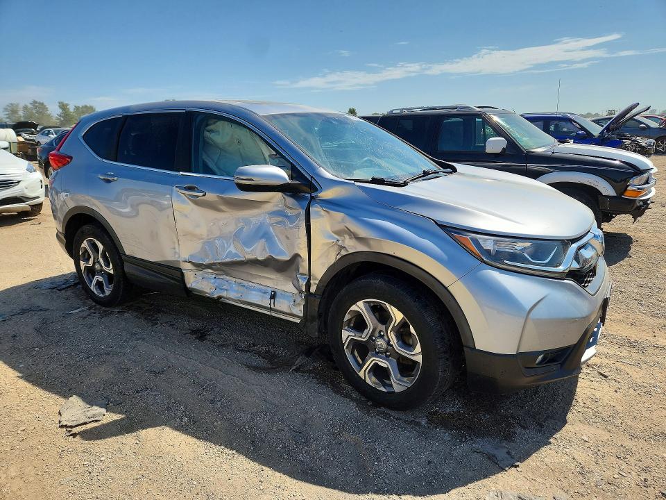 Продаж на аукціоні авто 2018 Honda Cr-v, vin: 7FARW2H53JE068432, номер лоту: 67522836