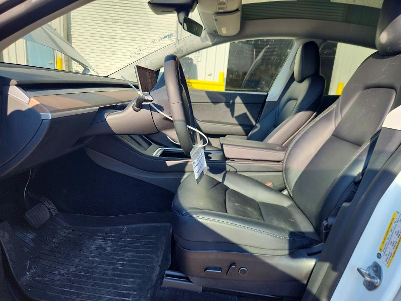 66913986 :رقم المزاد ، 7SAYGDEE6NF420559 vin ، 2022 Tesla Model Y مزاد بيع