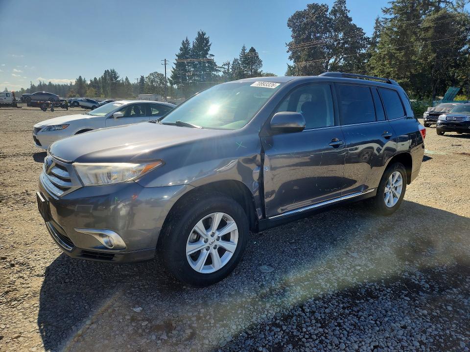 Продажа на аукционе авто 2012 Toyota Highlander, vin: 5TDBK3EH5CS105041, номер лота: 70893326