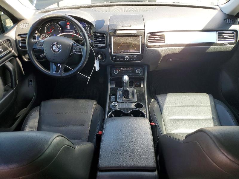 67087486 :رقم المزاد ، WVGEF9BP2DD013345 vin ، 2013 Volkswagen Touareg مزاد بيع