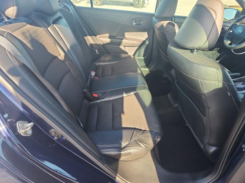 Продажа на аукционе авто 2017 Honda Accord, vin: 1HGCR2F59HA009305, номер лота: 68982606