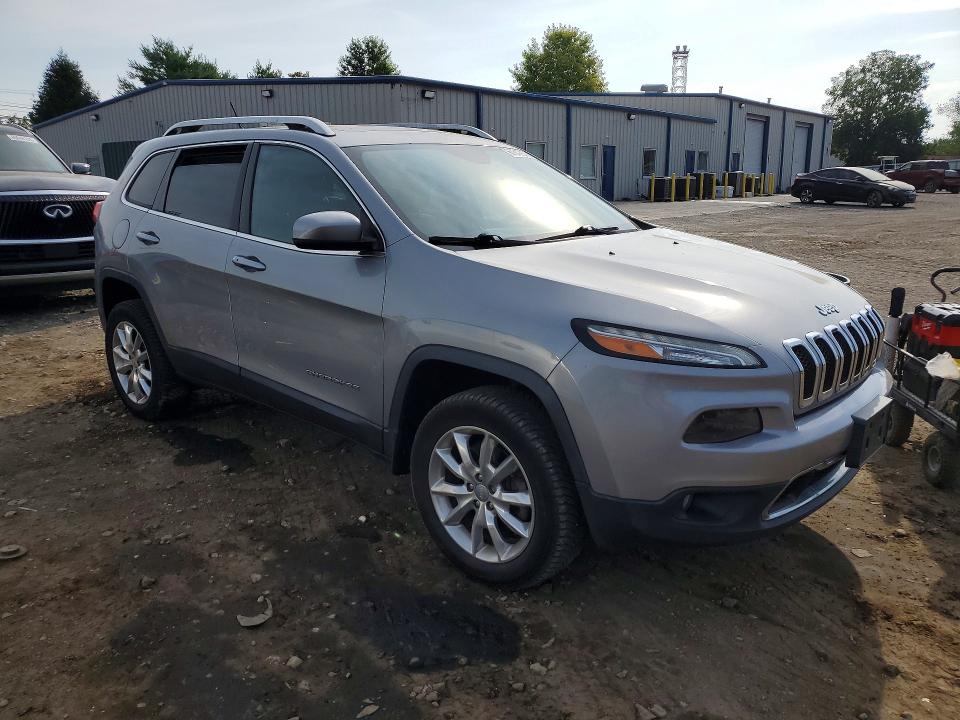 67542806 :رقم المزاد ، 1C4PJMDB3FW682795 vin ، 2015 Jeep Cherokee مزاد بيع