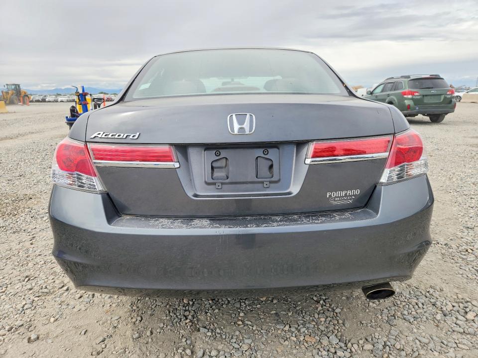 2011 Honda Accord მანქანა იყიდება აუქციონზე, vin: 1HGCP2F76BA009860, აუქციონის ნომერი: 69198826