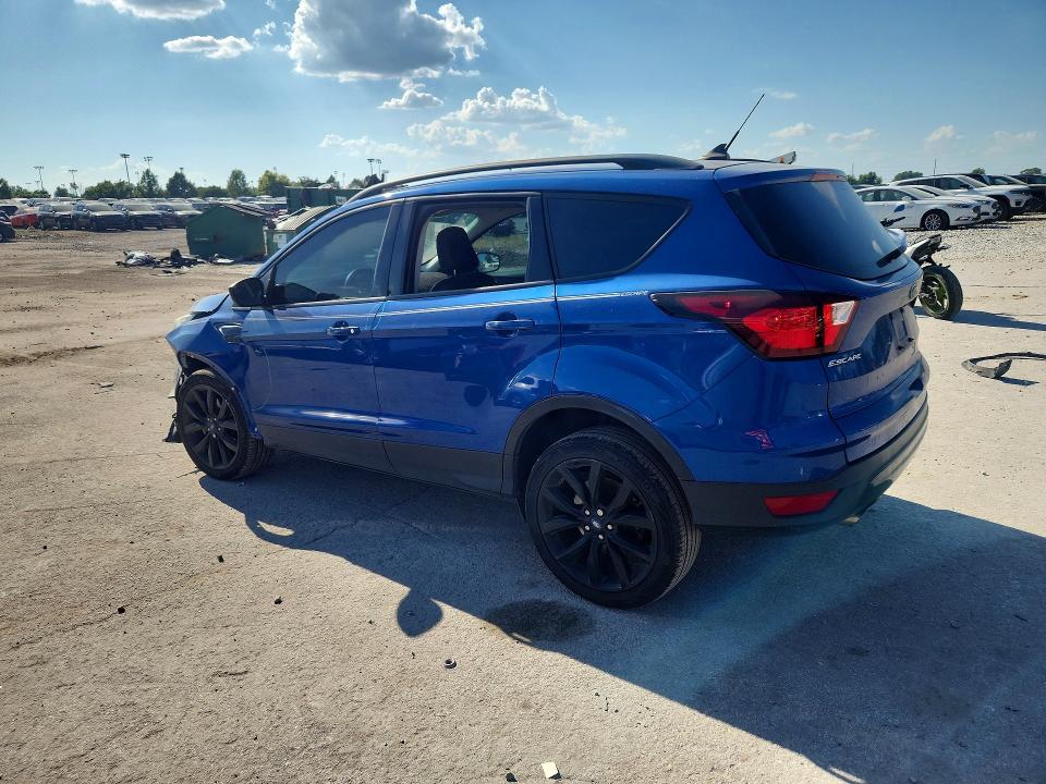 67091796 :رقم المزاد ، 1FMCU9GD9KUB60528 vin ، 2019 Ford Escape مزاد بيع