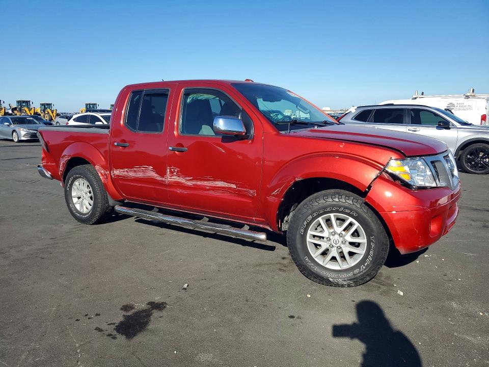 68693186 :رقم المزاد ، 1N6AD0ER4FN768329 vin ، 2015 Nissan Frontier مزاد بيع