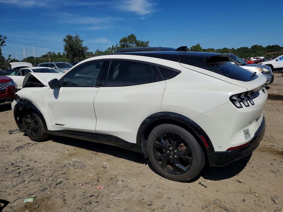 Продажа на аукционе авто 2023 Ford Mustang Mach-e, vin: 3FMTK3SU1PMA66827, номер лота: 68923196