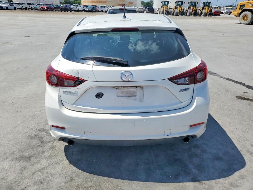 Aukcja sprzedaży 2018 Mazda 3, vin: 3MZBN1K71JM172365, numer aukcji: 67791846