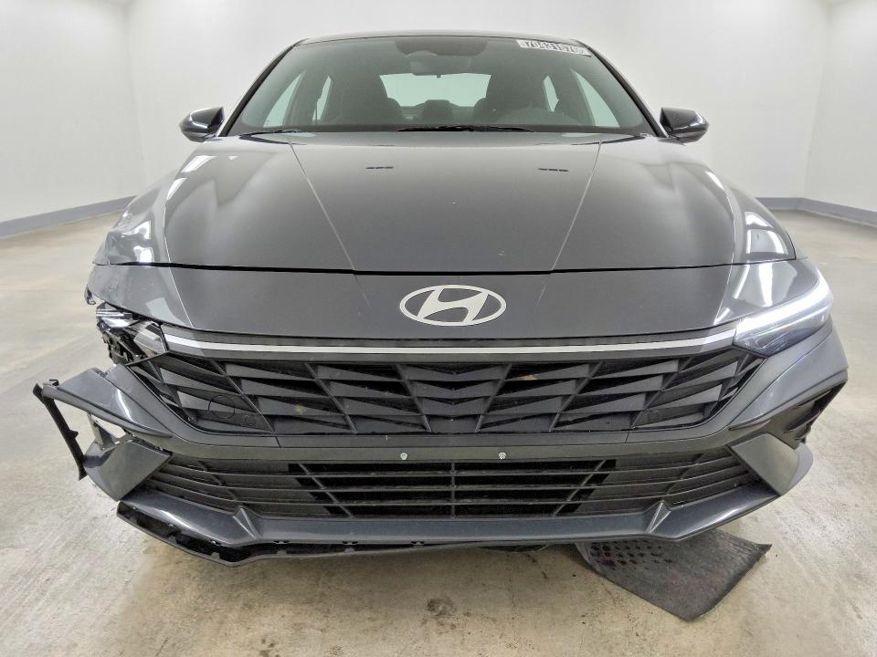 Продажа на аукционе авто 2026 Hyundai Elantra, vin: KMHLM4DG6TU191268, номер лота: 70431576