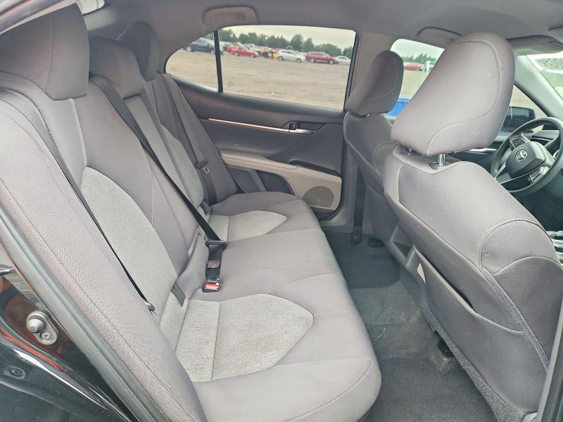 Продаж на аукціоні авто 2021 Toyota Camry, vin: 4T1C31AK6MU021102, номер лоту: 68657006