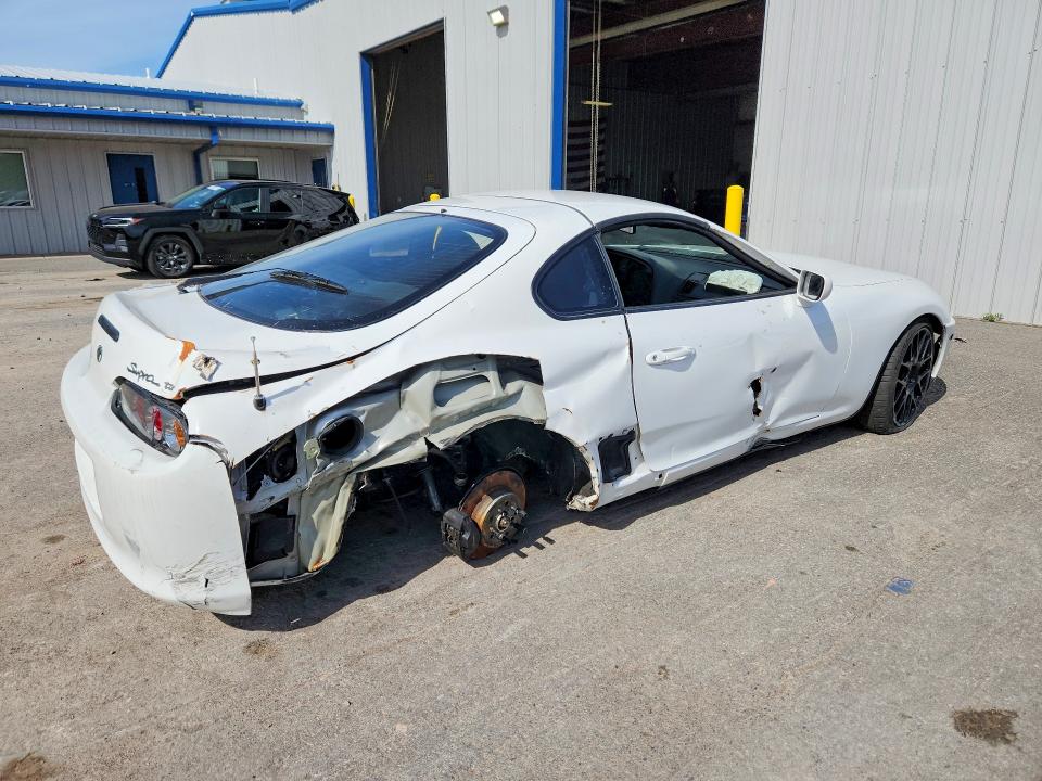 1998 Toyota Supra მანქანა იყიდება აუქციონზე, vin: JT2DE82A8W1001626, აუქციონის ნომერი: 69948756