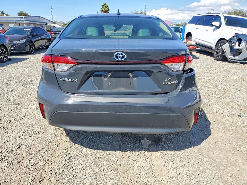 67701536 :رقم المزاد ، JTDBCMFE4P3012297 vin ، 2023 Toyota Corolla Hybrid مزاد بيع