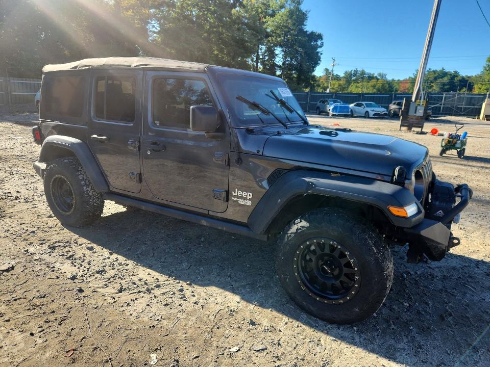 69681676 :رقم المزاد ، 1C4HJXDN8JW250857 vin ، 2018 Jeep Wrangler Unlimited مزاد بيع