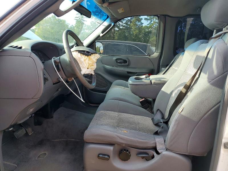 68559746 :رقم المزاد ، 2FTRX18L03CA45623 vin ، 2003 Ford F150 مزاد بيع