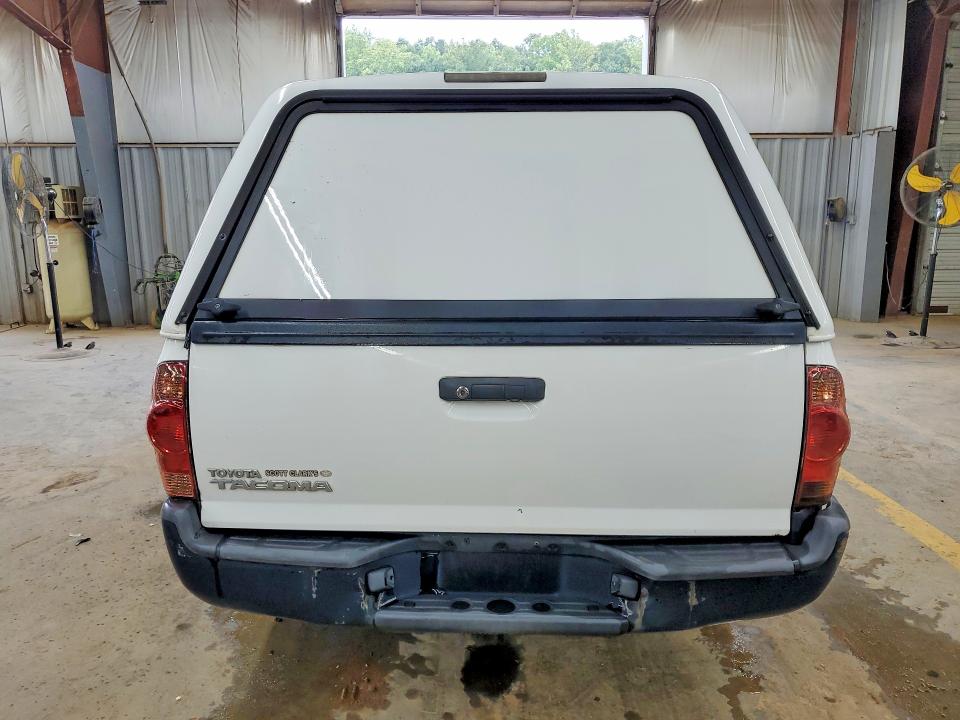 Продажа на аукционе авто 2015 Toyota Tacoma, vin: 5TFTX4CN5FX055597, номер лота: 70371196