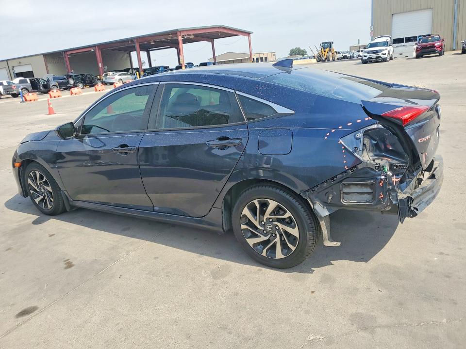69800296 :رقم المزاد ، 19XFC2F76HE066721 vin ، 2017 Honda Civic مزاد بيع