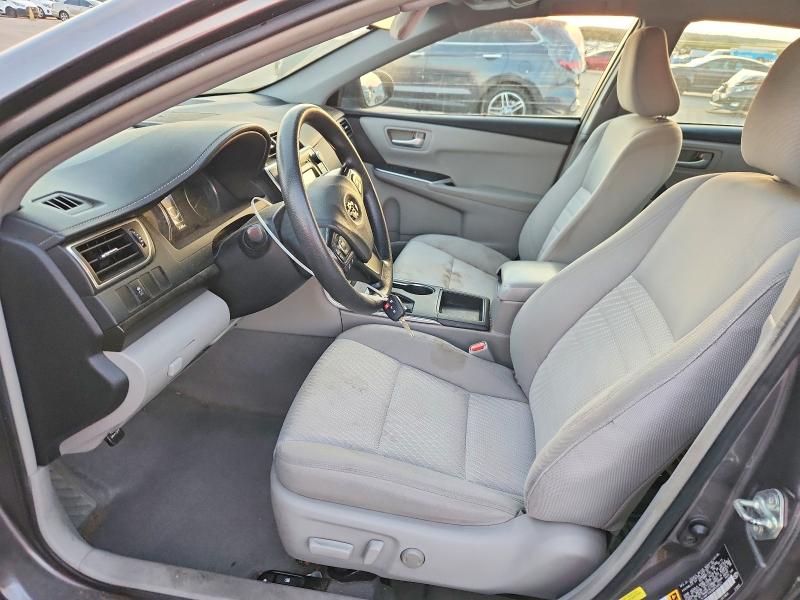 70355286 :رقم المزاد ، 4T4BF1FKXGR530521 vin ، 2016 Toyota Camry مزاد بيع