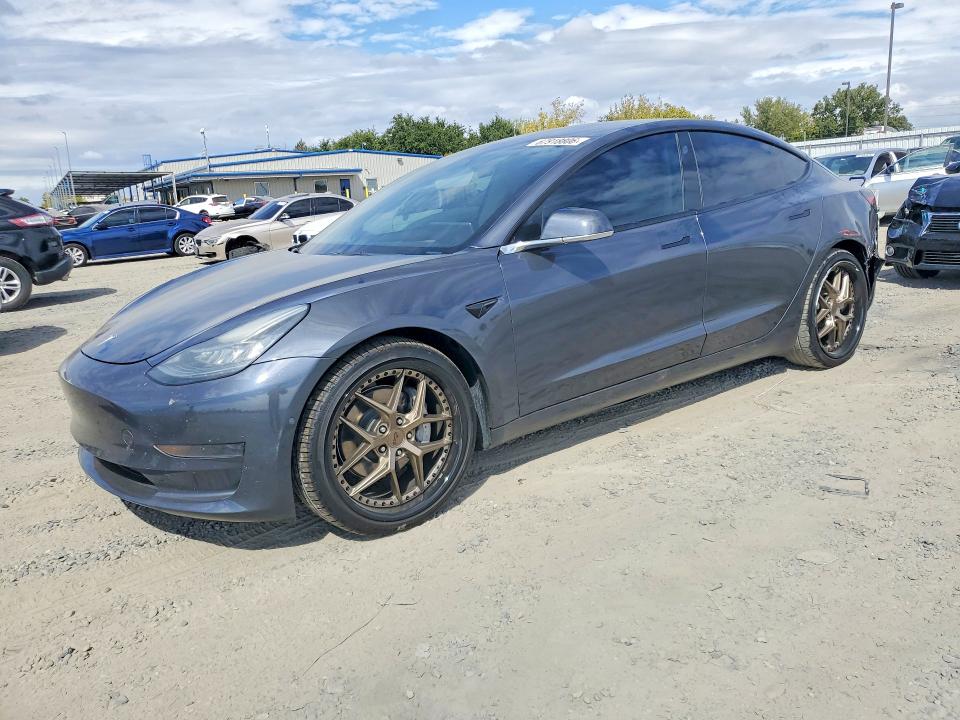 Продаж на аукціоні авто 2022 Tesla Model 3, vin: 5YJ3E1EA8NF241691, номер лоту: 67918806