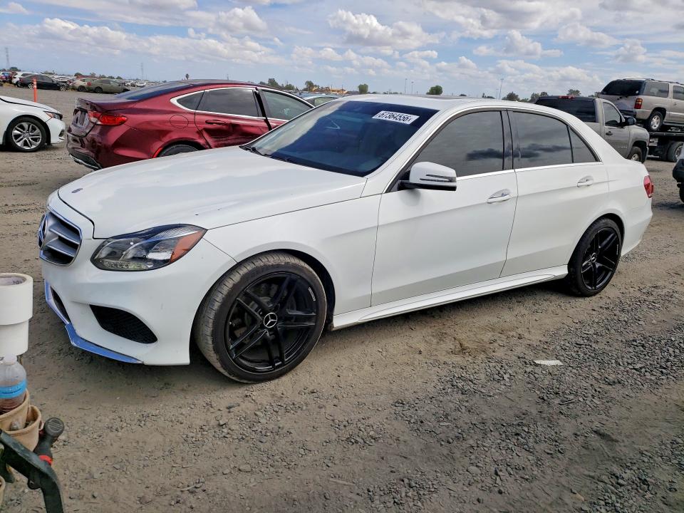 67364556 :رقم المزاد ، WDDHF5KB5EA956983 vin ، 2014 Mercedes-benz E مزاد بيع