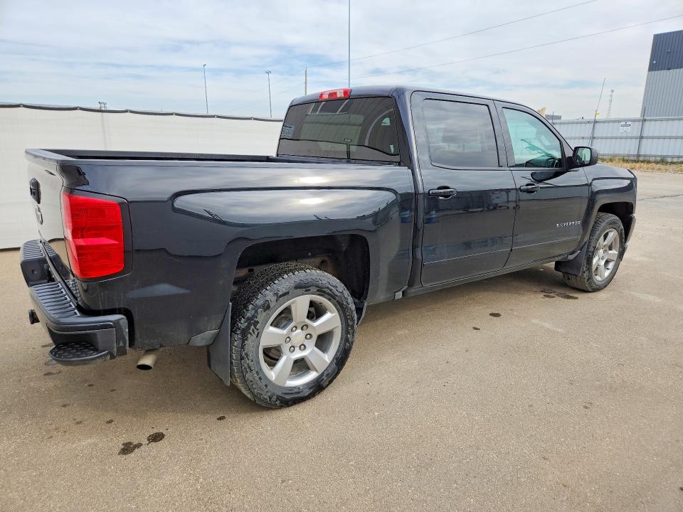 Auction sale of the 2018 Chevrolet Silverado, vin: 3GCUKRECXJG295480, lot number: 69996616