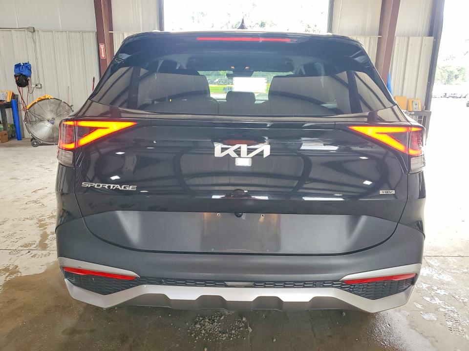 2023 Kia Sportage მანქანა იყიდება აუქციონზე, vin: KNDPVCAG8P7118070, აუქციონის ნომერი: 68036846