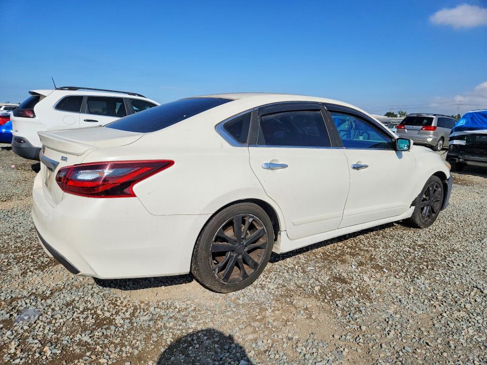Aukcja sprzedaży 2017 Nissan Altima, vin: 1N4AL3AP5HC118893, numer aukcji: 70724756