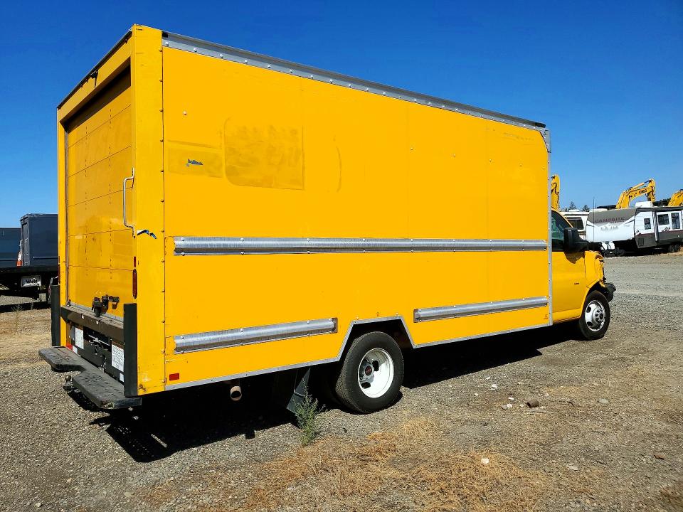 67993356 :رقم المزاد ، 7GZ37TC79MN007088 vin ، 2021 Gmc Savana مزاد بيع