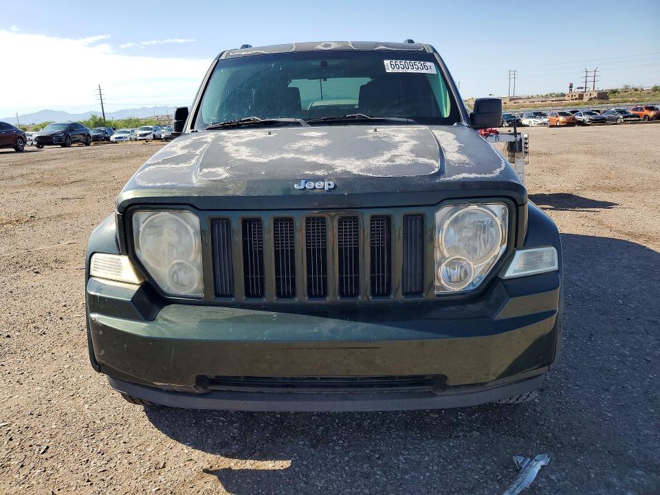 2010 Jeep Liberty მანქანა იყიდება აუქციონზე, vin: 1J4PP2GK8AW128685, აუქციონის ნომერი: 66509536