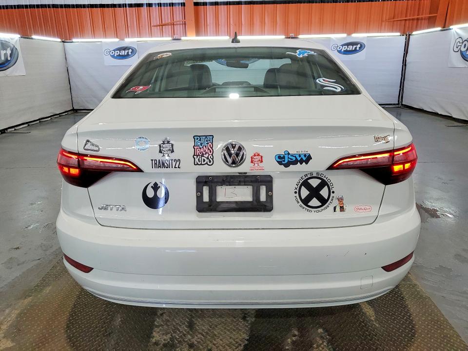 2021 Volkswagen Jetta მანქანა იყიდება აუქციონზე, vin: 3VWE57BU1MM073300, აუქციონის ნომერი: 71092086