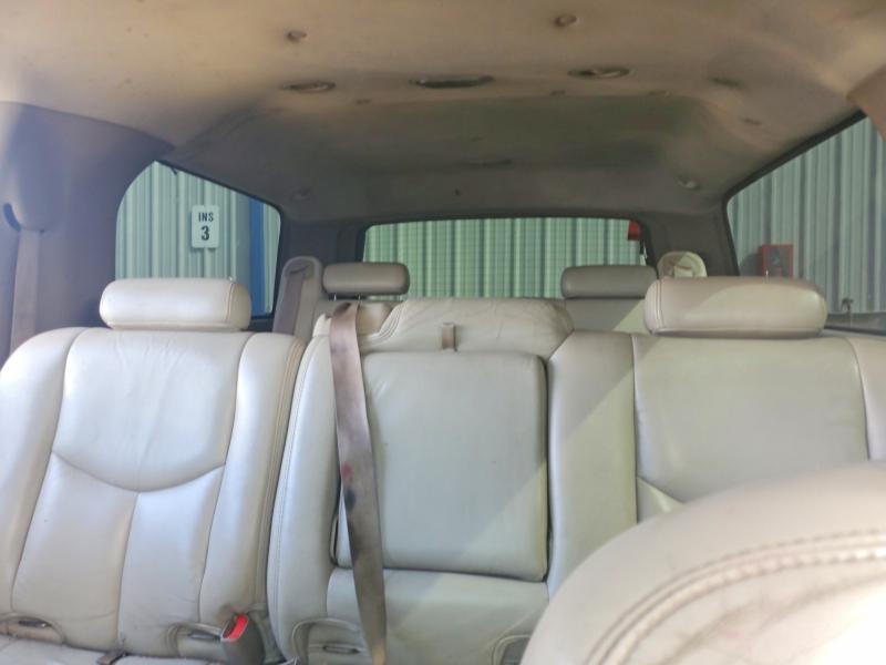 67388096 :رقم المزاد ، 3GNFK16Z76G115223 vin ، 2006 Chevrolet Suburban مزاد بيع