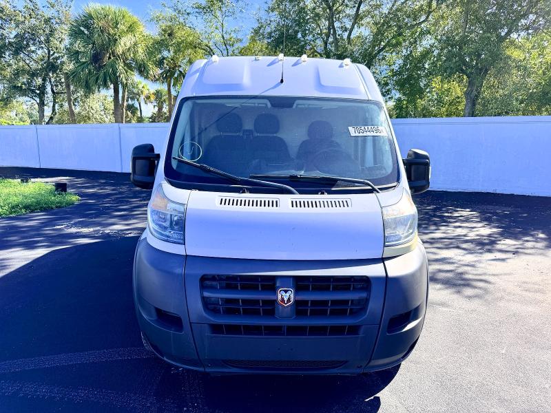 70544496 :رقم المزاد ، 3C6TRVDG1HE511301 vin ، 2017 Ram Promaster 2500 مزاد بيع