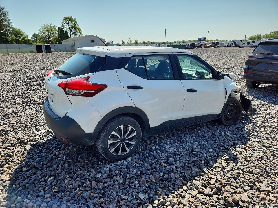 Продаж на аукціоні авто 2019 Nissan Kicks, vin: 3N1CP5CU4KL559385, номер лоту: 67423576