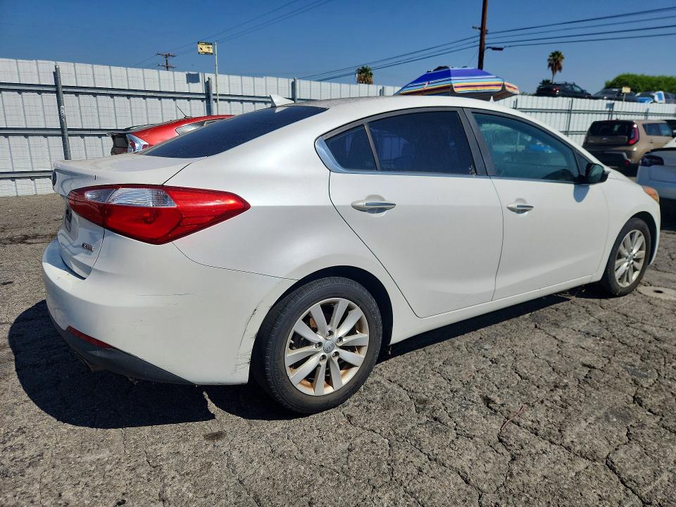 70137256 :رقم المزاد ، KNAFX4A87E5053044 vin ، 2014 Kia Forte مزاد بيع