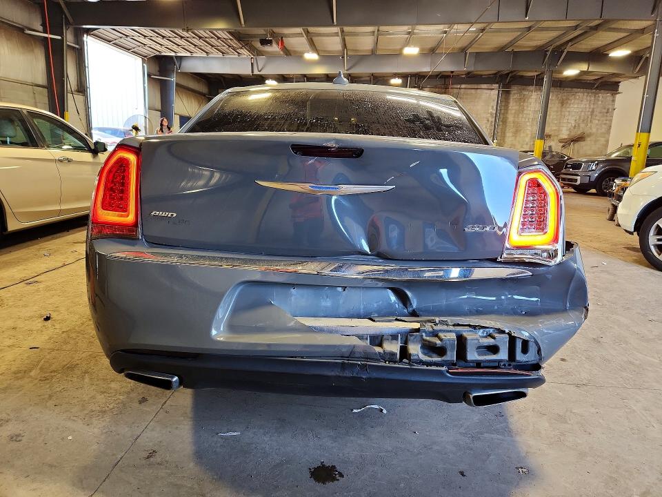 Продаж на аукціоні авто 2018 Chrysler 300, vin: 2C3CCAKG9JH240993, номер лоту: 70348086