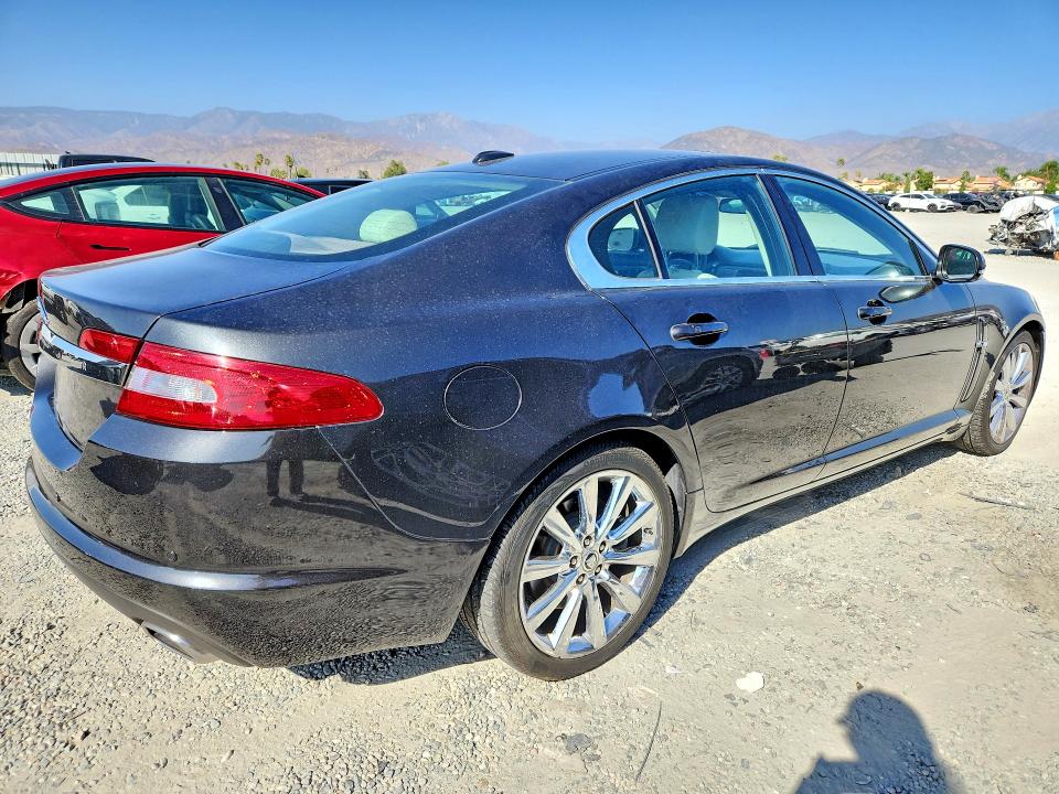 Продаж на аукціоні авто 2011 Jaguar Xf, vin: SAJWA0GB3BLR95438, номер лоту: 69242426