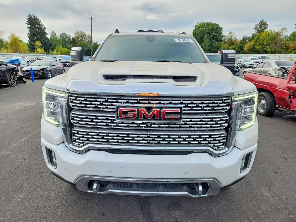 70353646 :رقم المزاد ، 1GT49REY9NF324711 vin ، 2022 Gmc Sierra مزاد بيع