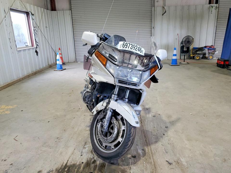 Auction sale of the 1997 Honda Gl1500, vin: 1HFSC2236VA900881, lot number: 69739246