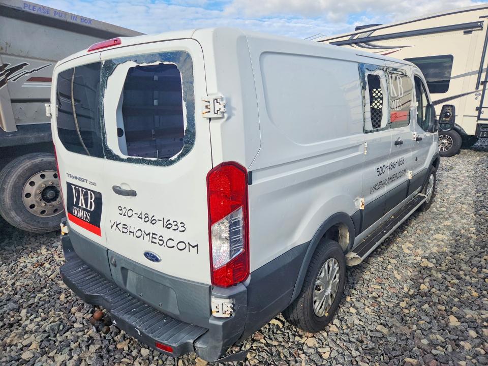 Продажа на аукционе авто 2016 Ford Transit, vin: 1FTYR1ZM0GKA59455, номер лота: 69852346