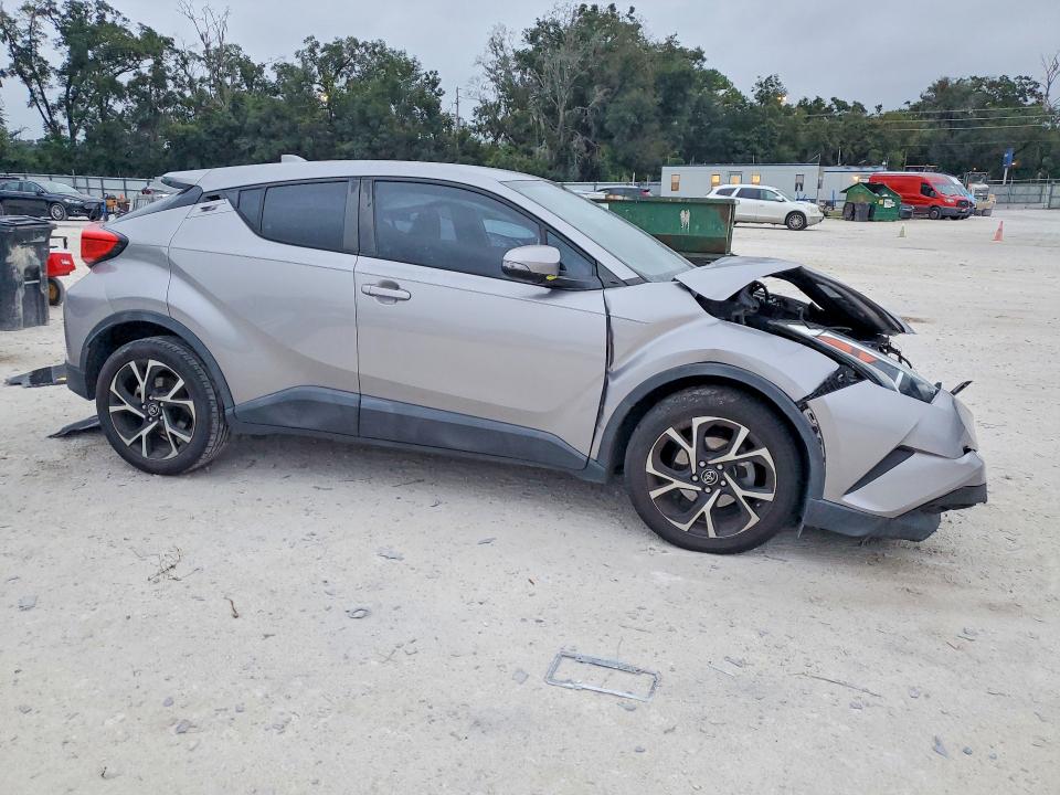 69787336 :رقم المزاد ، NMTKHMBX3KR078449 vin ، 2019 Toyota C-hr مزاد بيع