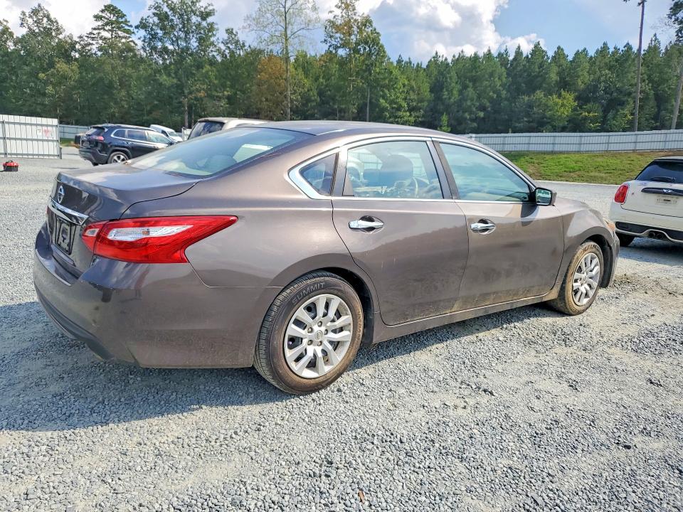 2016 Nissan Altima მანქანა იყიდება აუქციონზე, vin: 1N4AL3AP8GC149716, აუქციონის ნომერი: 69348376