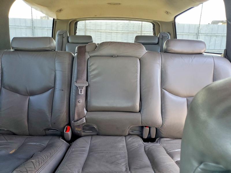 Продаж на аукціоні авто 2003 Chevrolet Suburban, vin: 1GNEC16T43J267104, номер лоту: 68778866