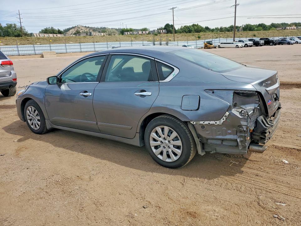 2015 Nissan Altima მანქანა იყიდება აუქციონზე, vin: 1N4AL3AP2FC124566, აუქციონის ნომერი: 67881806