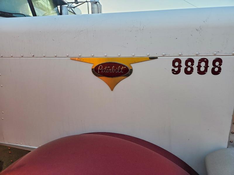 1998 Peterbilt 379 მანქანა იყიდება აუქციონზე, vin: 1XP5D69X4WN447342, აუქციონის ნომერი: 67434296