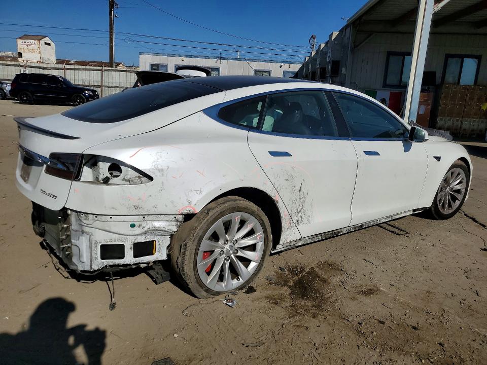 2020 Tesla Model S მანქანა იყიდება აუქციონზე, vin: 5YJSA1E43LF364975, აუქციონის ნომერი: 70090946