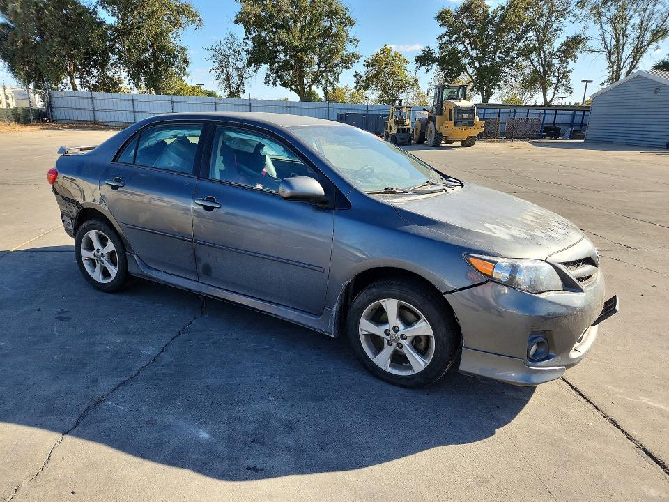 2013 Toyota Corolla მანქანა იყიდება აუქციონზე, vin: 2T1BU4EE0DC929058, აუქციონის ნომერი: 67294676