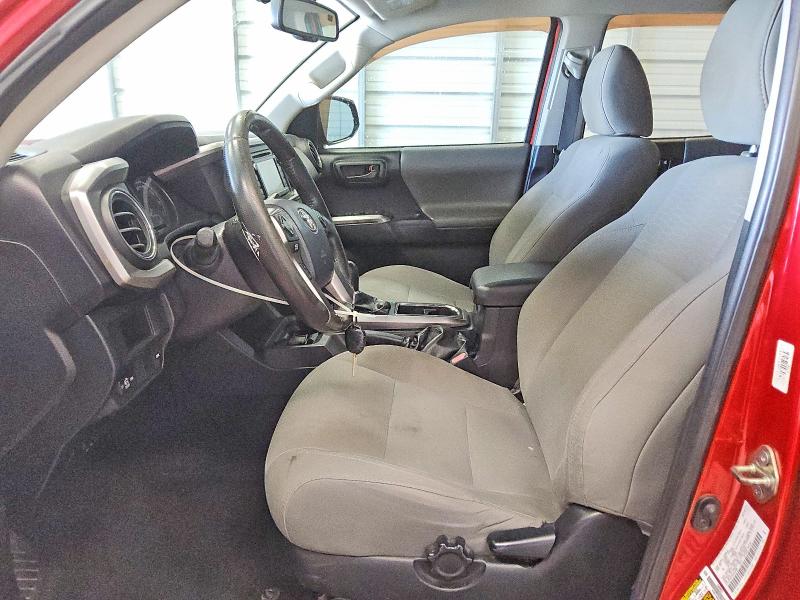 66474406 :رقم المزاد ، 5TFAZ5CN7HX032400 vin ، 2017 Toyota Tacoma مزاد بيع