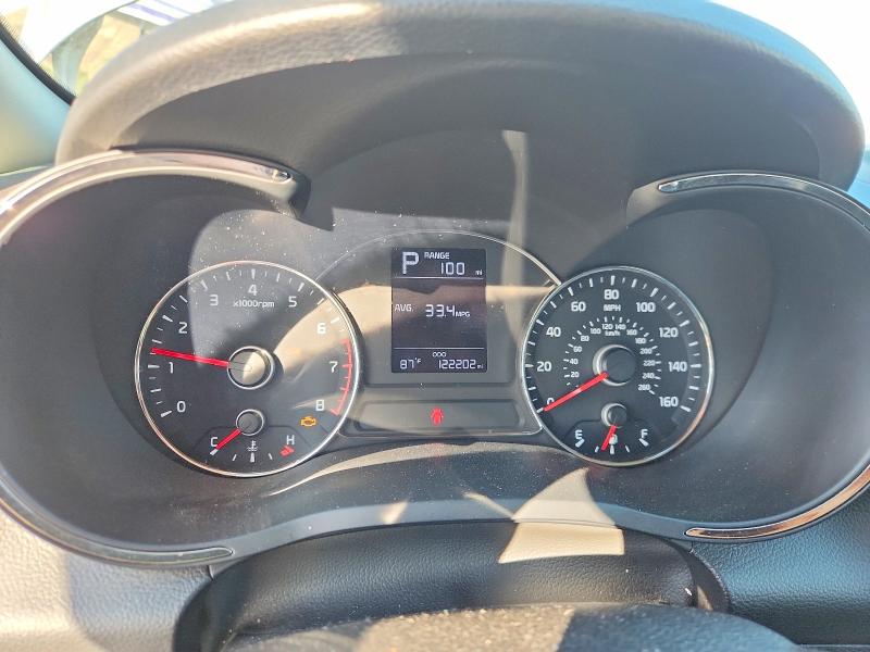 68501916 :رقم المزاد ، 3KPFK4A76JE168970 vin ، 2018 Kia Forte مزاد بيع