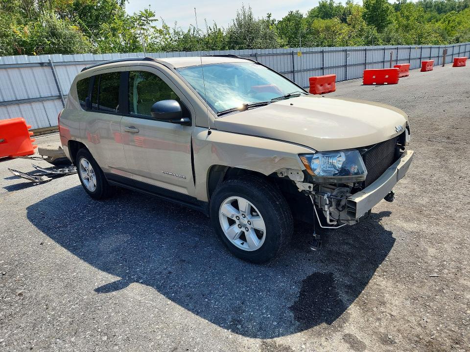 67453206 :رقم المزاد ، 1C4NJCBA7HD189468 vin ، 2017 Jeep Compass مزاد بيع